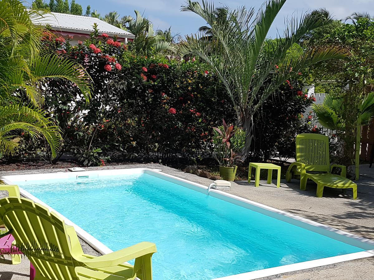 Coco Bungalows Sainte-Rose Exteriör bild