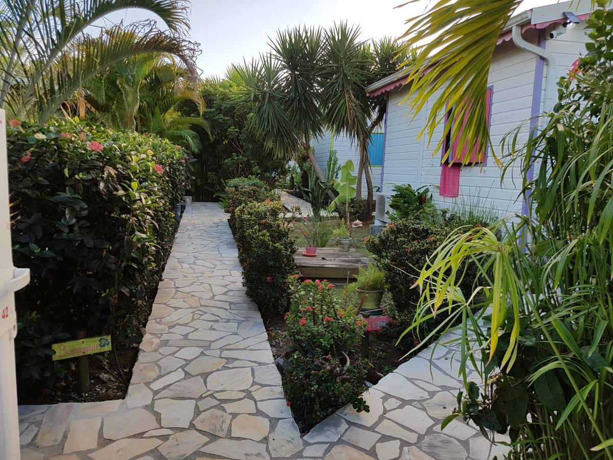 Coco Bungalows Sainte-Rose Exteriör bild