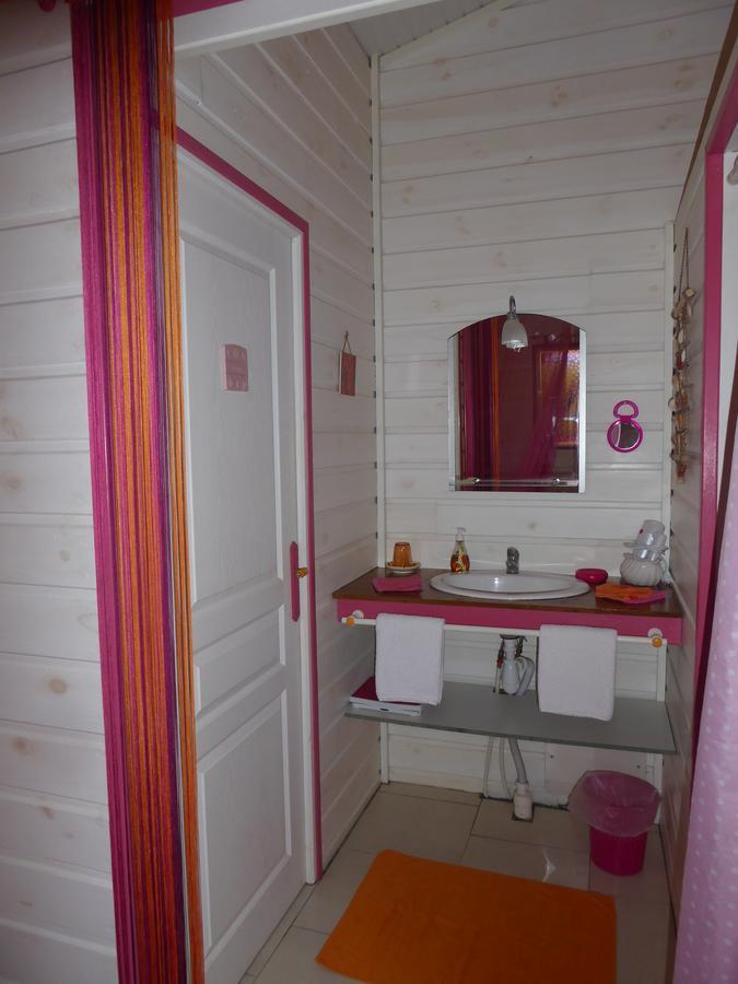Coco Bungalows Sainte-Rose Exteriör bild